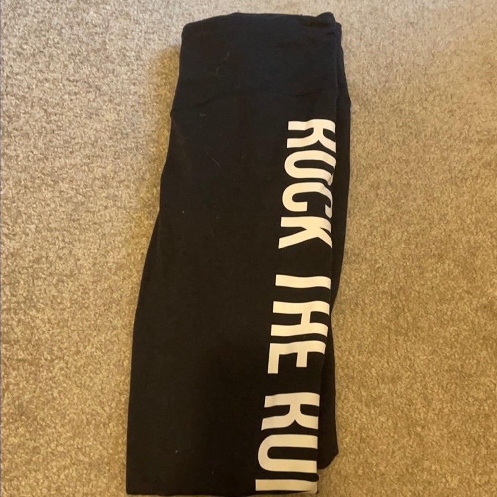 Victoria’s Secret Knockout Tight / Legging